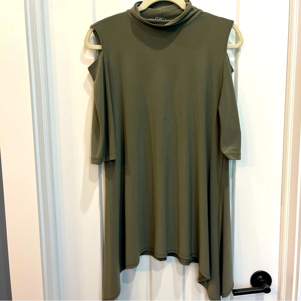 Clara Sun Woo Top Women’s‎ Cold Shoulder Blouse Size XS Hunter Green High Neck